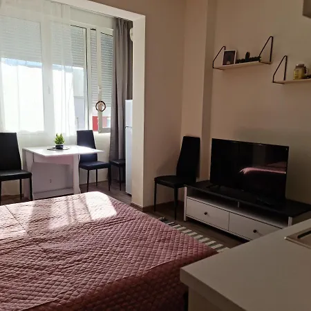 Apartment Lovely One Bedroom In Tirana