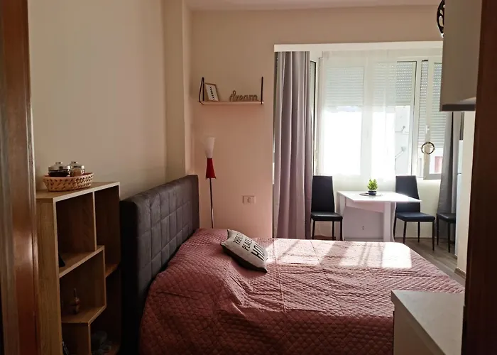 公寓 Lovely One Bedroom In